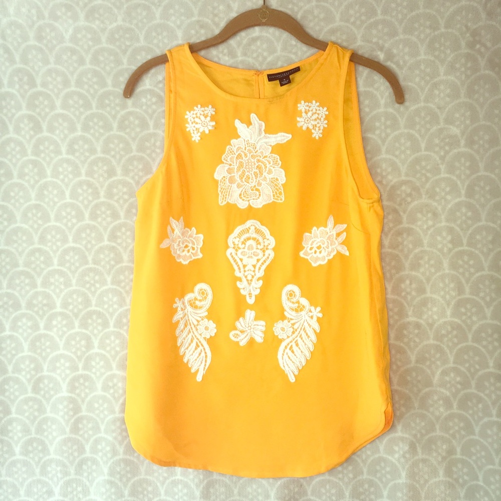 Dandelion Blouse Size Small